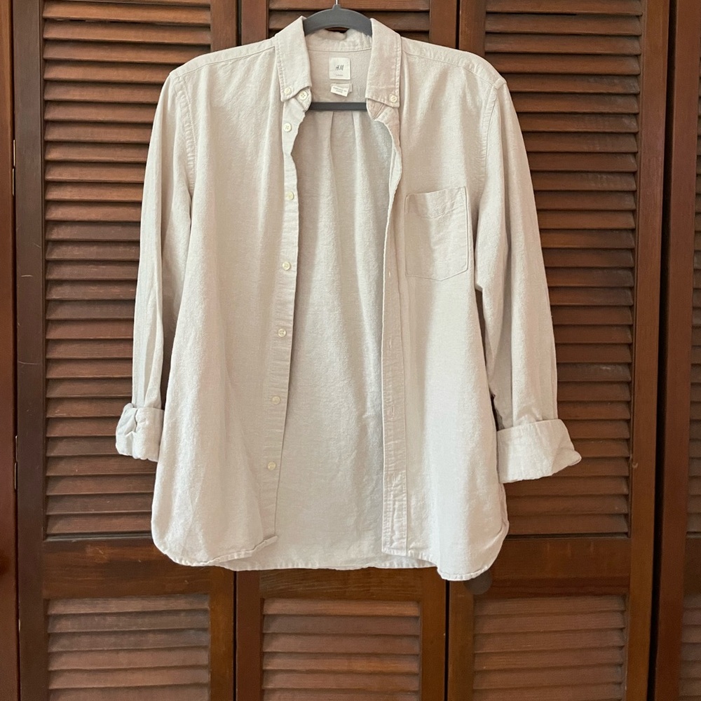 H&M tan linen shirt